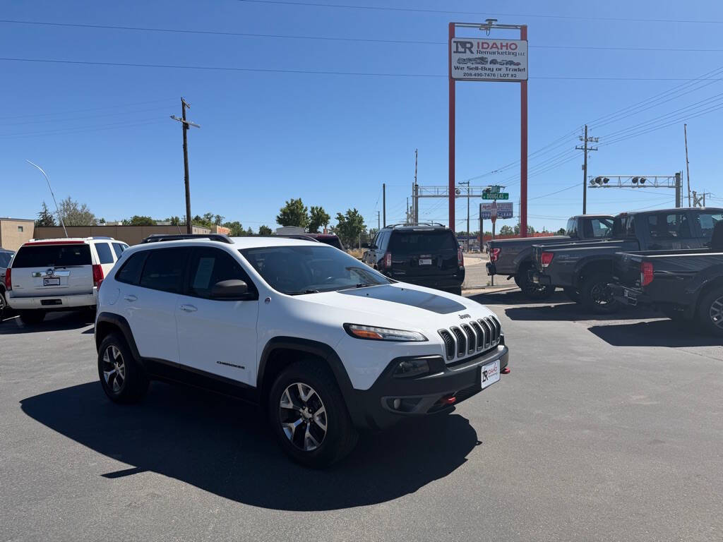 White 2015 Jeep Cherokee Trailhawk 4x4 Trailhawk 4dr SUV 1