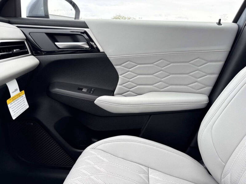 2026 Mitsubishi Outlander SEL