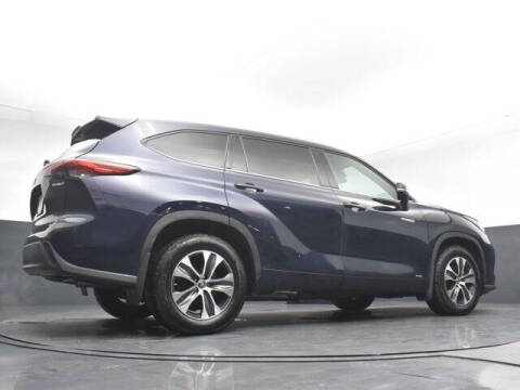 2021 Toyota Highlander Hybrid XLE