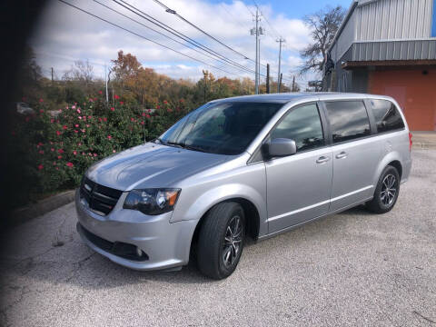 2018 Dodge Grand Caravan for sale at Discount Auto in Austin TX