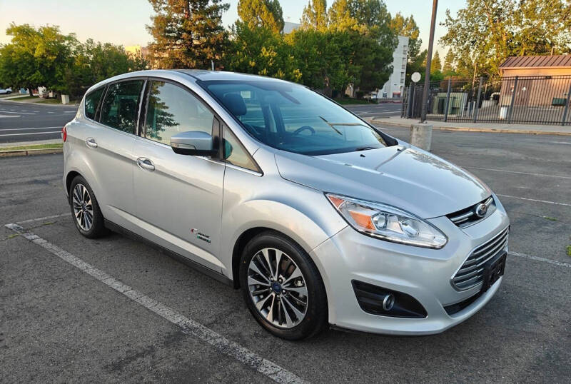 2017 Ford C-MAX Energi Titanium