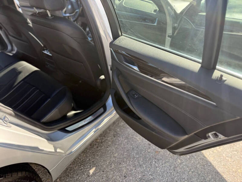 2018 BMW 5 Series 530i