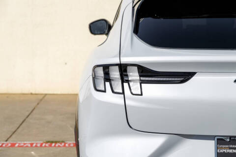 2022 Ford Mustang Mach-E Premium