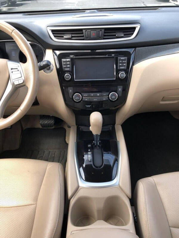 2015 Nissan Rogue SL