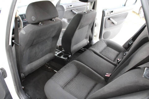 2004 Volkswagen Golf GL