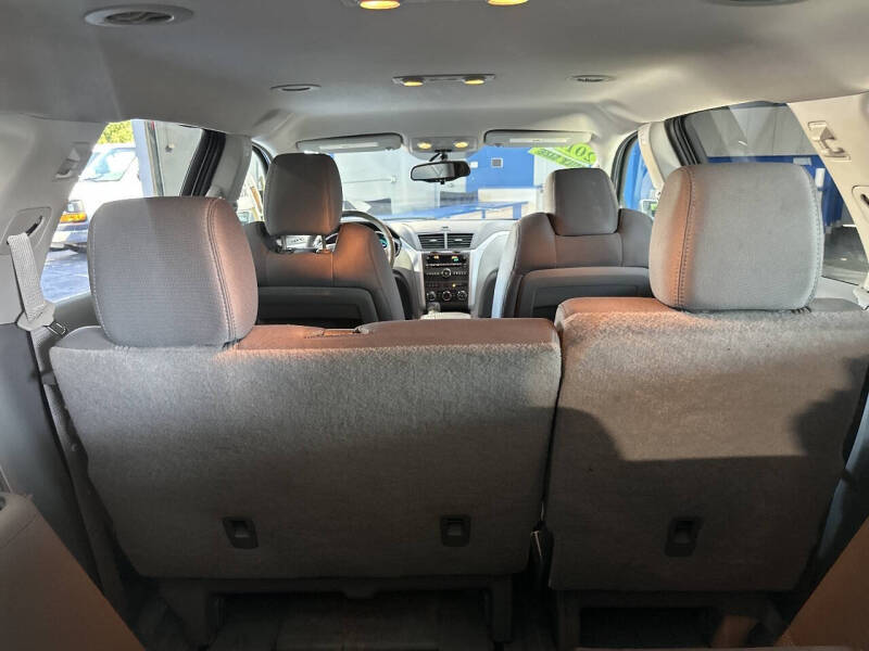 2012 Chevrolet Traverse LT