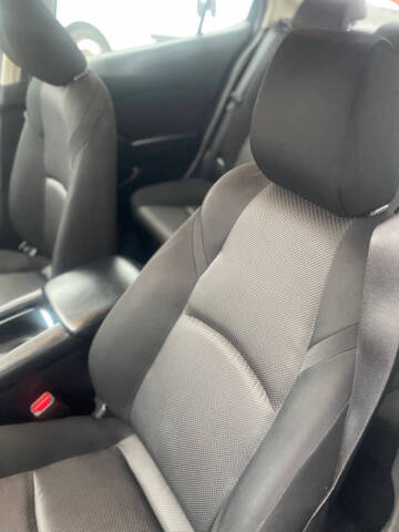 2017 Mazda MAZDA3 Sport