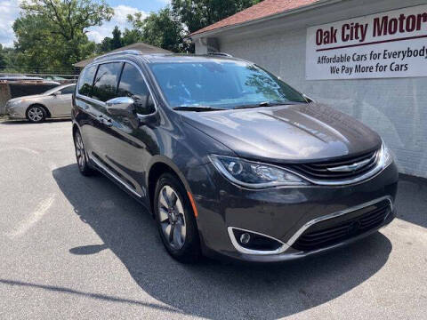 2018 Chrysler Pacifica Hybrid Limited