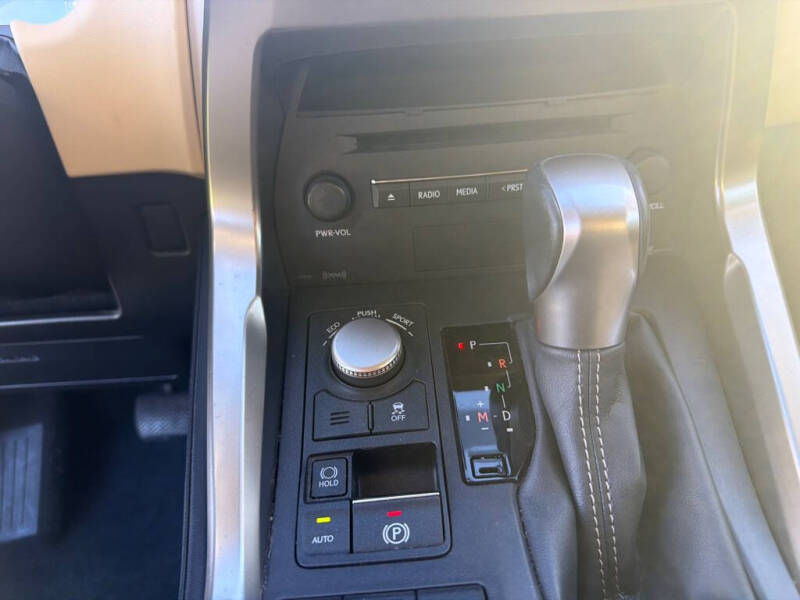2016 Lexus NX 200t