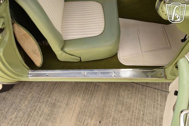 1956 Ford Thunderbird