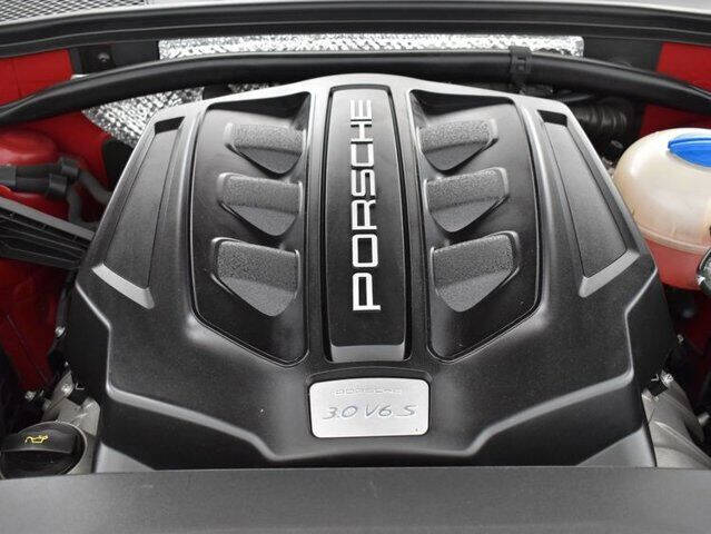 2018 Porsche Macan S