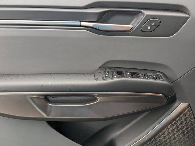 2024 Kia EV9 Light Long Range