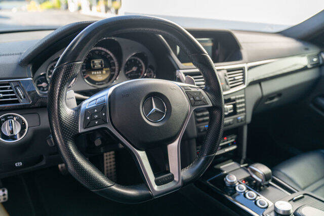 2012 Mercedes-Benz E-Class 14