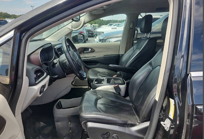 2019 Chrysler Pacifica Touring L