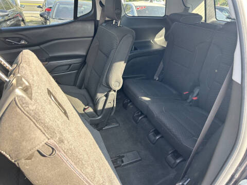 2018 GMC Acadia SLE-2