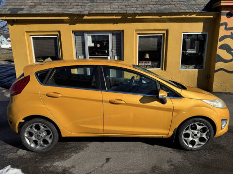 2011 Ford Fiesta SES