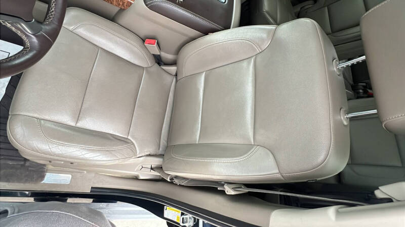 2016 Chevrolet Suburban LTZ