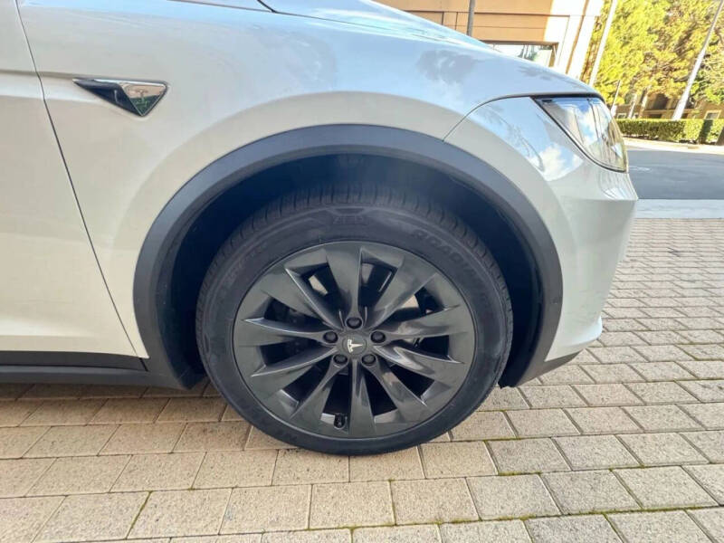 2018 Tesla Model X 75D