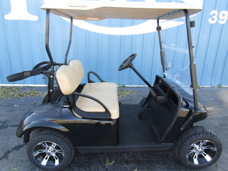 2019 E-Z-GO TXT