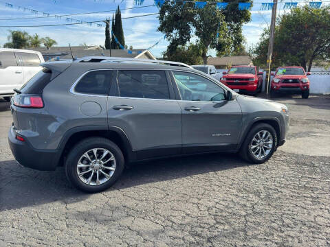 2019 Jeep Cherokee Altitude