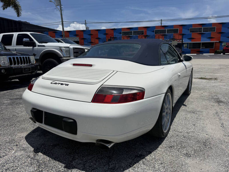 2000 Porsche 911 Carrera