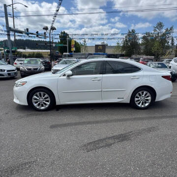 2014 Lexus ES 300h