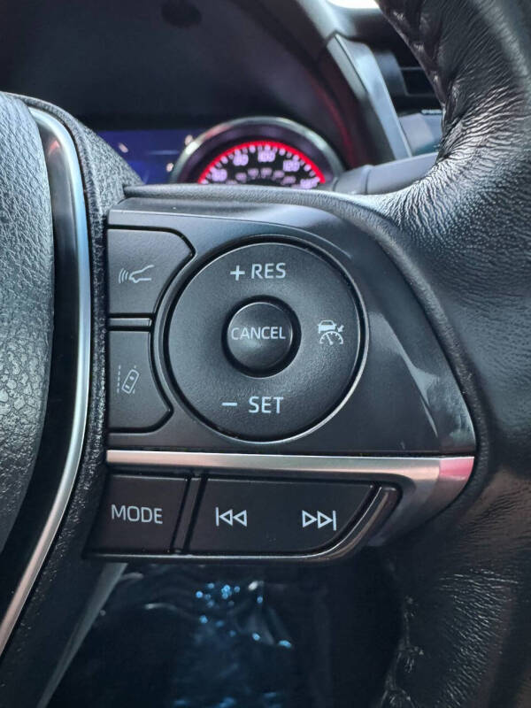 2020 Toyota Camry XSE