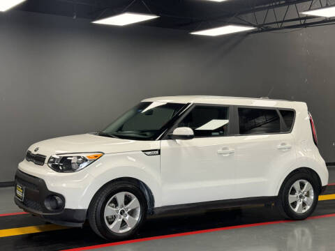 2019 Kia Soul for sale at AutoNet of Dallas in Dallas TX