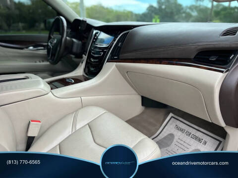 2015 Cadillac Escalade Premium