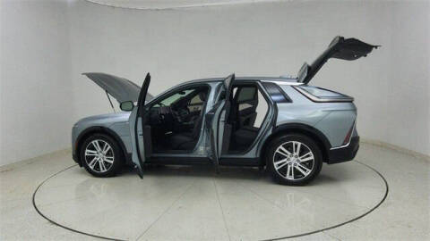 2024 Cadillac LYRIQ Tech