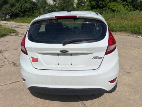 2013 Ford Fiesta SE