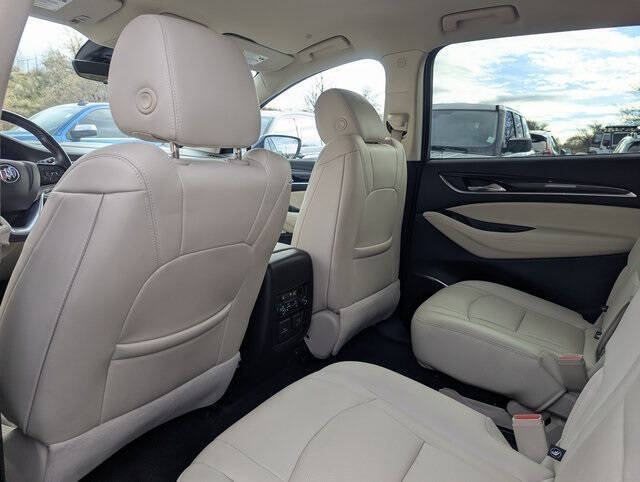 2023 Buick Enclave Premium