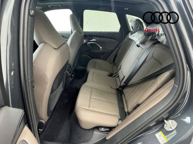 2025 Audi Q5 quattro Premium Plus TFSI