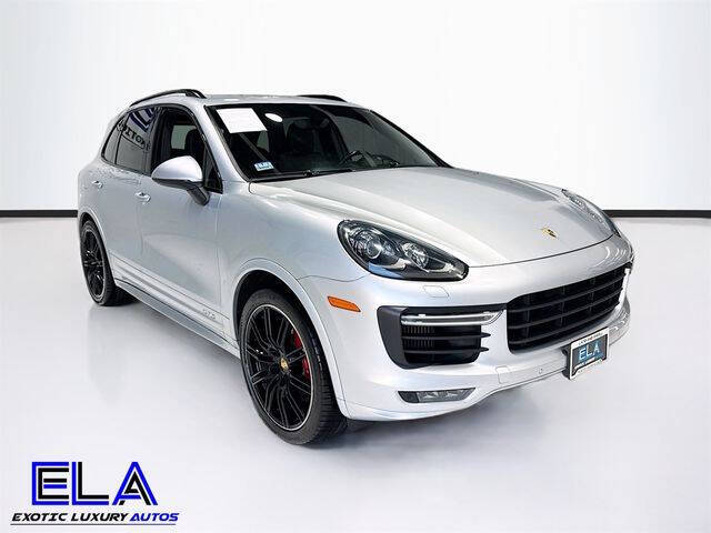 2016 Porsche Cayenne GTS