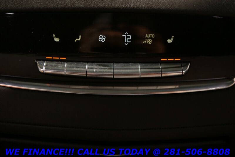 2023 Cadillac Escalade Premium Luxury