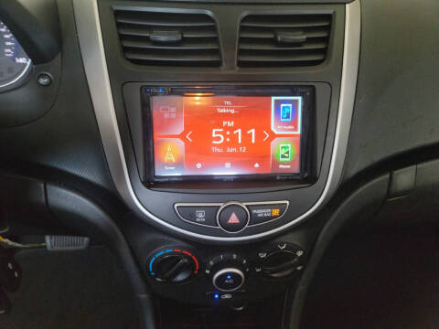 2012 Hyundai Accent GS