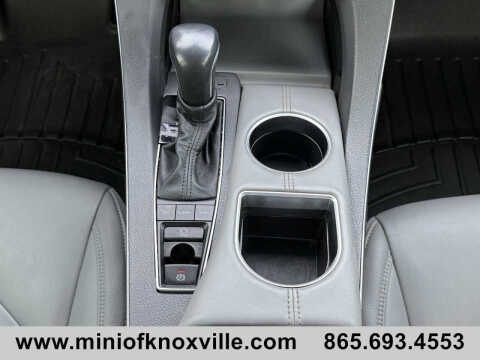 2022 Toyota Avalon XLE