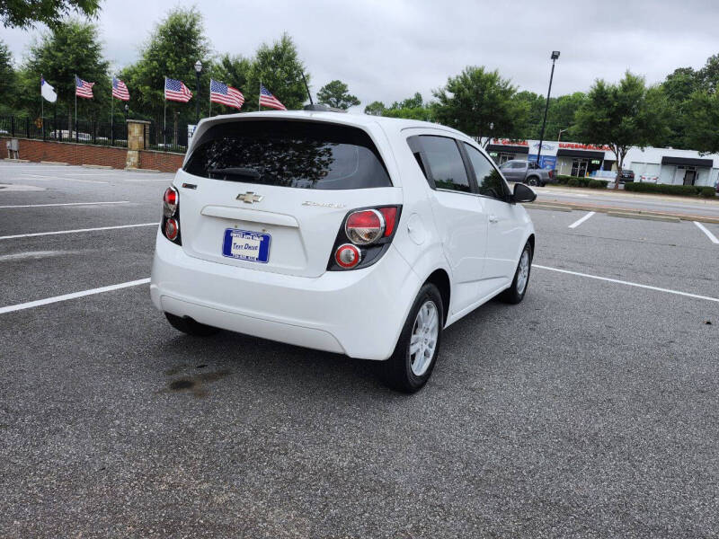 2016 Chevrolet Sonic LT Auto