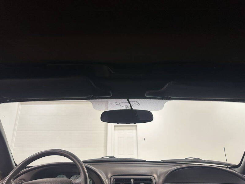 2001 Ford Mustang SVT Cobra