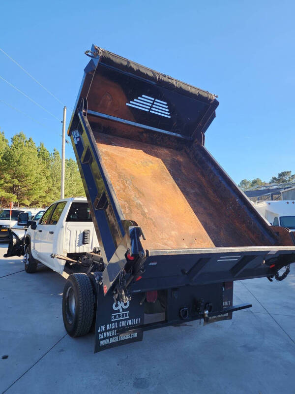 2022 Chevrolet Silverado 3500HD CC Work Truck