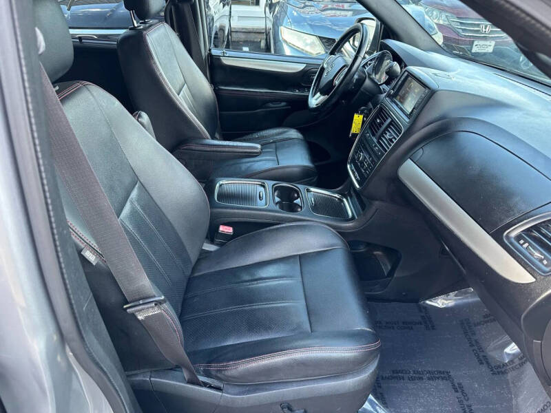 2018 Dodge Grand Caravan GT