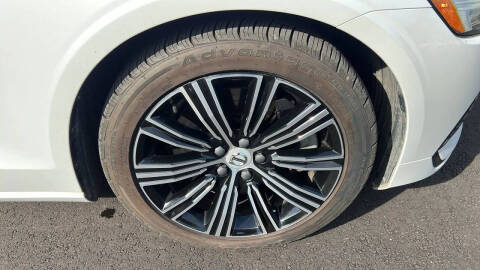 2021 Volvo S60 Recharge T8 Inscription