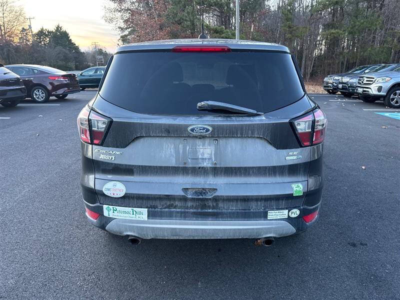 2017 Ford Escape SE