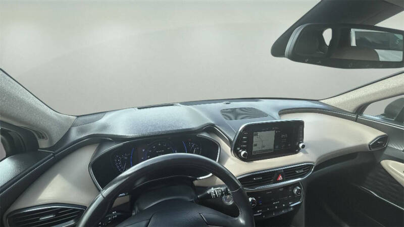 2019 Hyundai Santa Fe Ultimate 2.4L