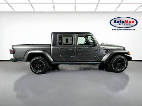2022 Jeep Gladiator Willys