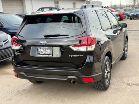 2023 Subaru Forester Premium