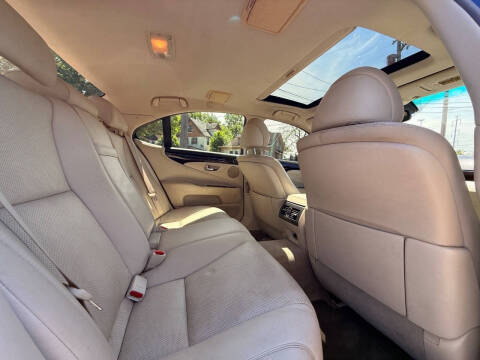 2008 Lexus LS 460