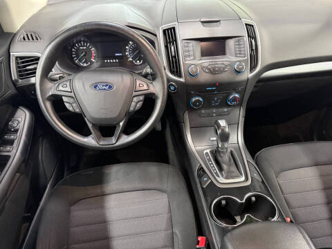 2018 Ford Edge SE