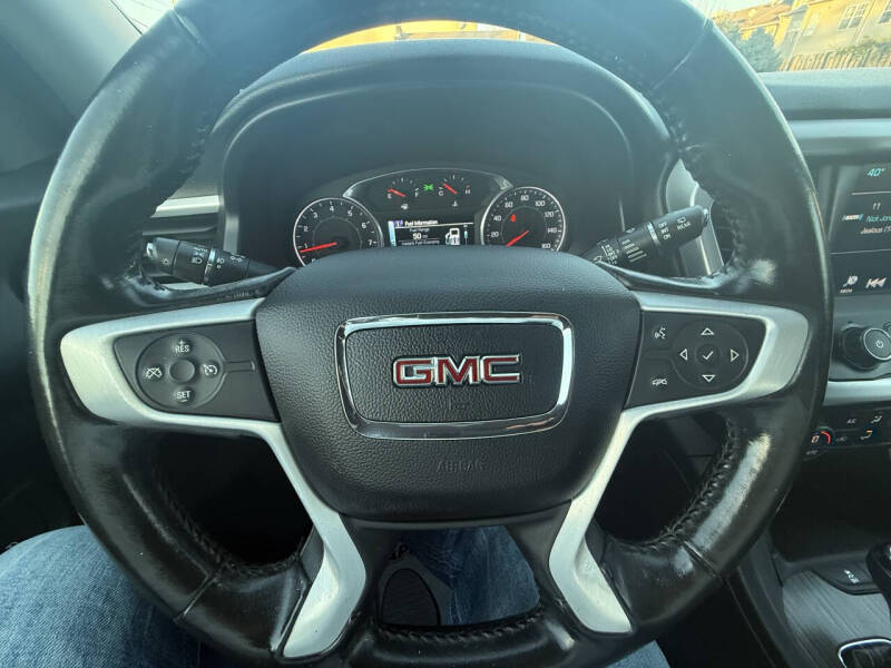 2019 GMC Acadia SLT-1