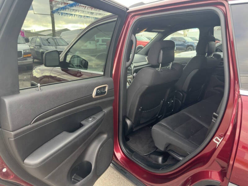 2017 Jeep Grand Cherokee Laredo